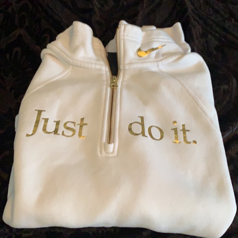 White & Gold NIKE Crop top .. worn once!